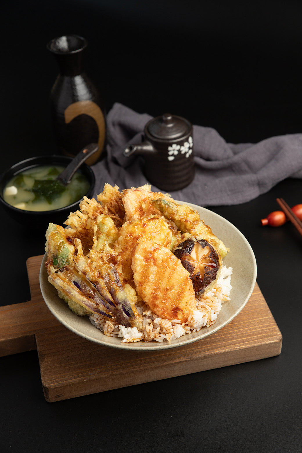 Vegetable Tempura Don (V)